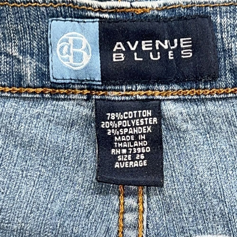 Avenue Blues Plus Size Stretchy Jeans. Size 26. - Picture 7 of 7